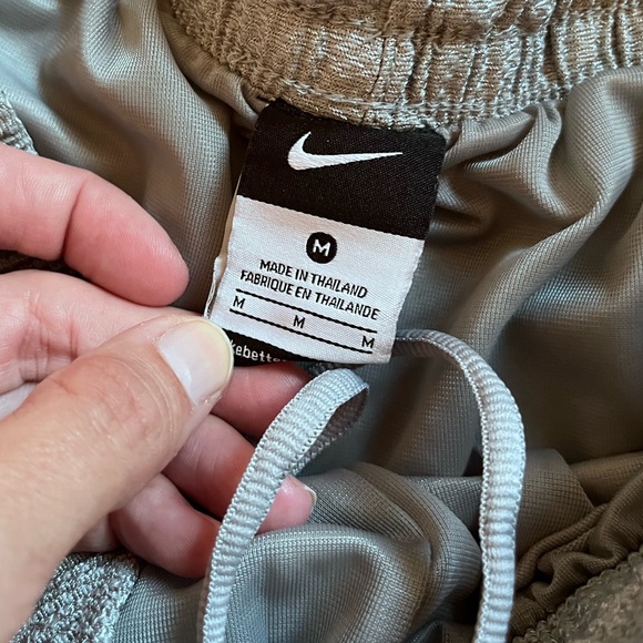 Nike Basketball Vintage Y2K Dazzle Shorts Silky Smooth Silver Size Medium - Picture 7 of 12